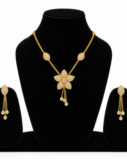 Elegant Floral Gold-Tone Necklace & Earrings Jewellery Set