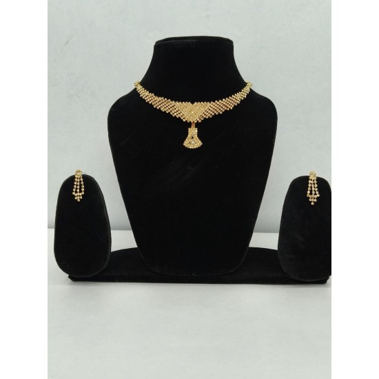 Classic Golden Beaded Choker Set