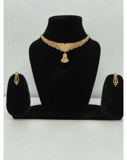 Classic Golden Beaded Choker Set