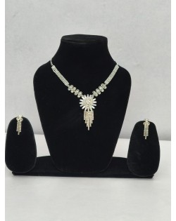 Silver Floral Sparkle Jewellery Set